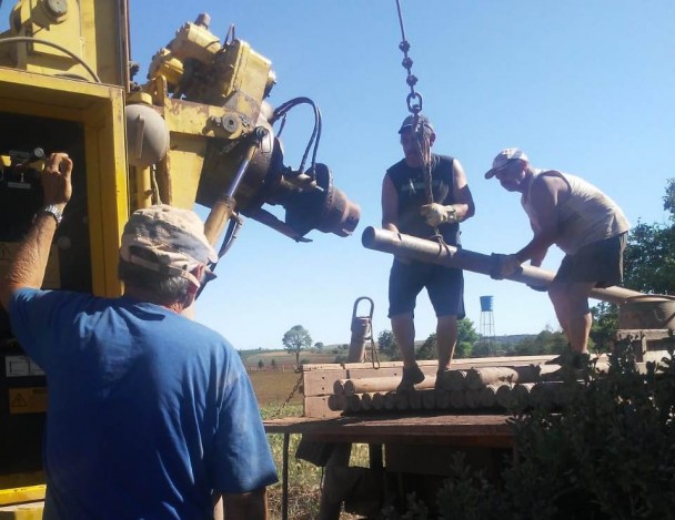 Trabalho permanente é feito por quatro equipes de servidores que atendem as necessidades das comunidades rurais