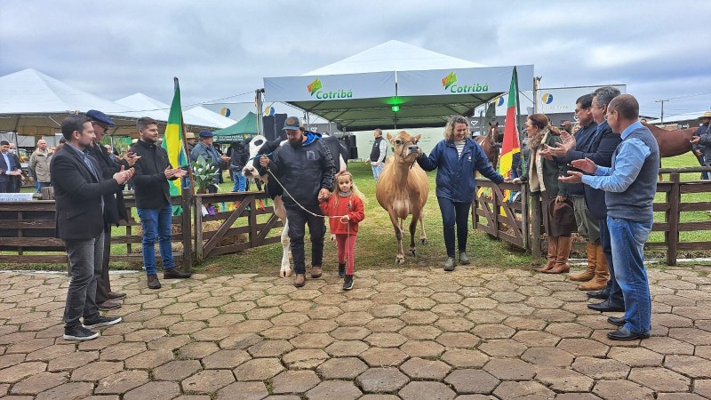 Na cerimônia desta quinta, o destaque foi para os expositores presentes no evento. Nesta edição, foram inscritos 687 animais