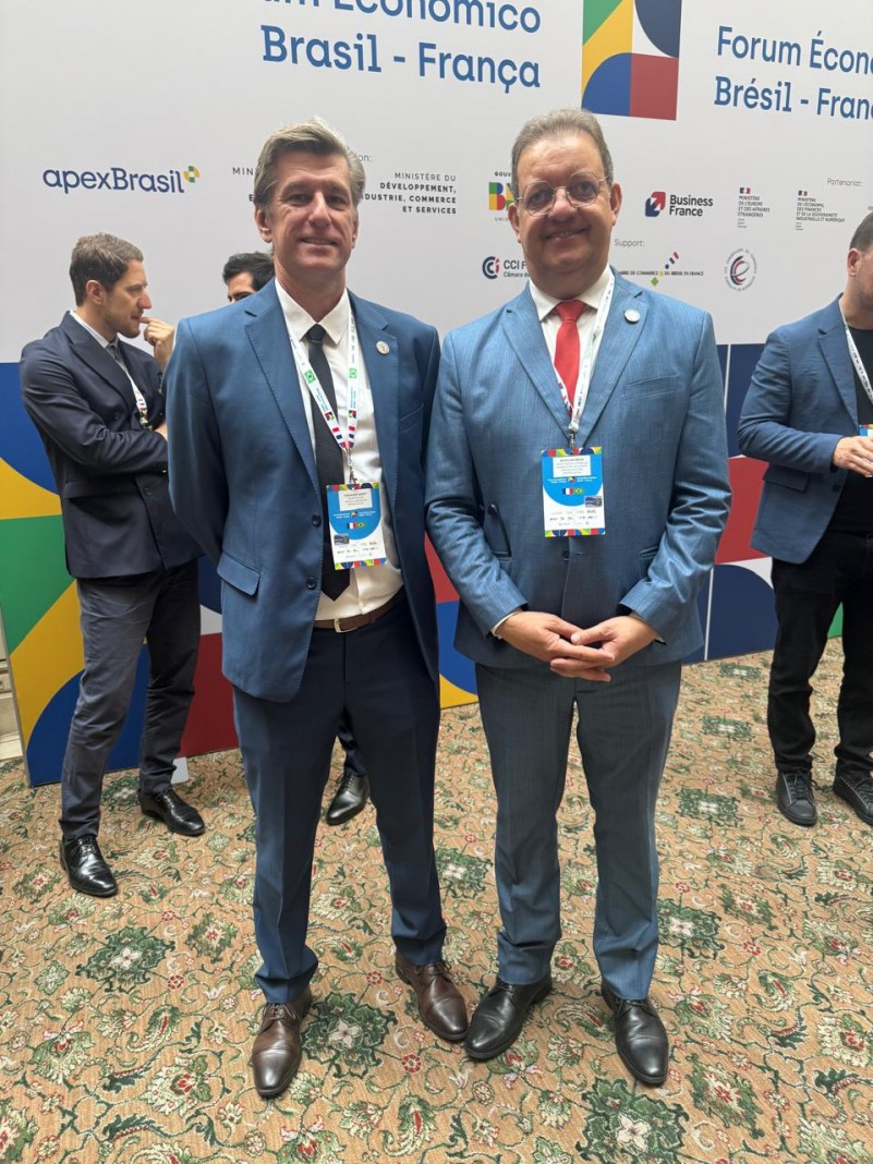 secretário e fernando